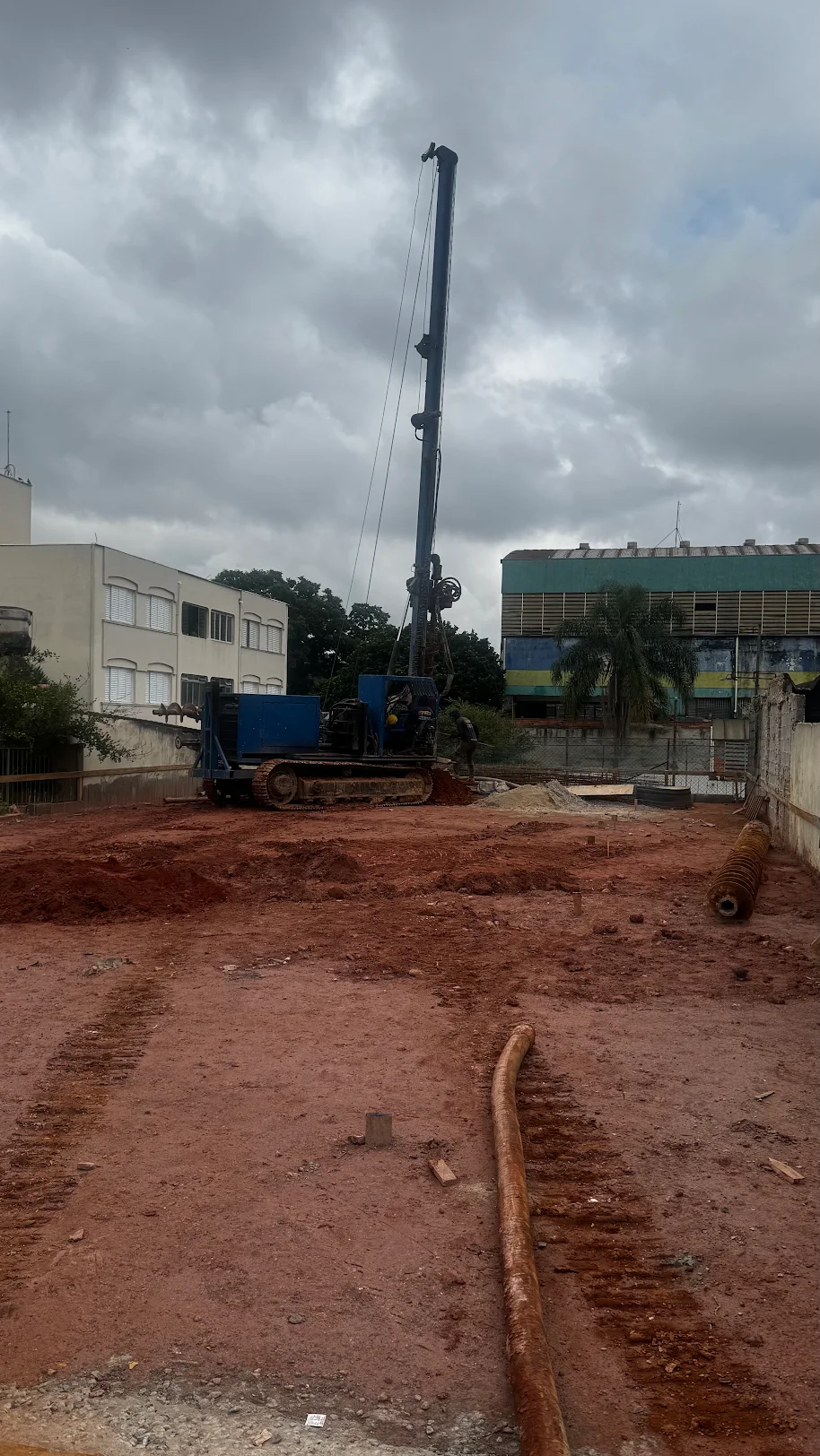 Obra Gomes Fundações em andamento